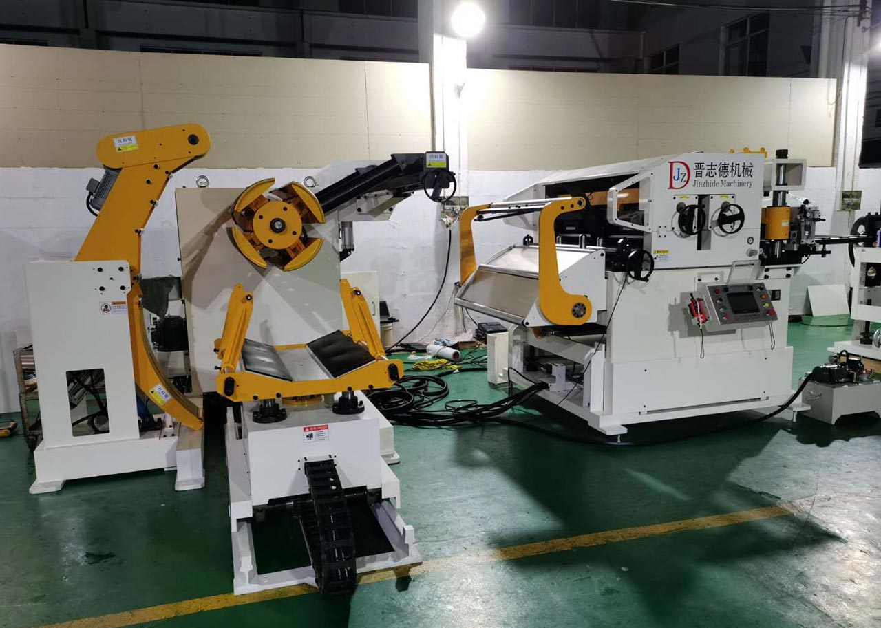 三合一送料機交付十堰東風(fēng)